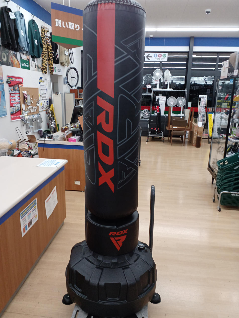 RDX スタンディングパンチングバッグ 【引き取り限定】 Amazon.co.jp: RDX スタンディングバッグ 【特許技術使用】 自立