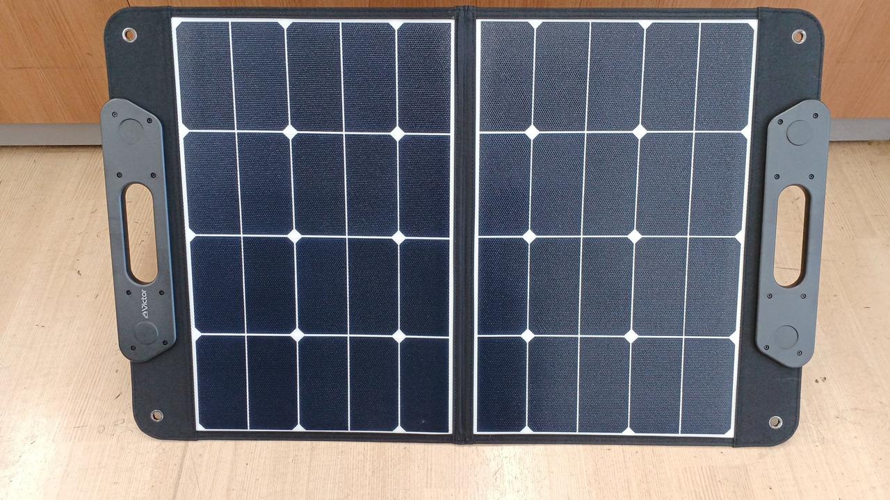 68W 折りたたみ式ソーラーパネル 軽量 68W ソーラーパネル 折りたたみ