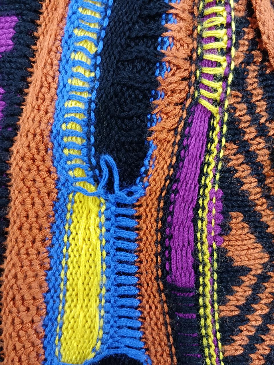 前身ごろ真ん中あたり