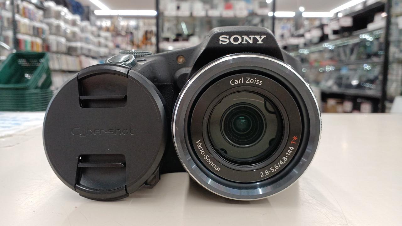 SONY ソニー/デジタルカメラ/DSC-HX100V/11323/カメラ関連/Bランク/82【中古】 中古】SONY ソニー Cyber-shot DSC-HX100V デジタルスチルカメラ