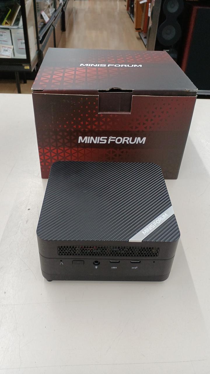 MINIS FORUM ミニPC ブラック 本体と付属品 MINIS FORUM ミニPC