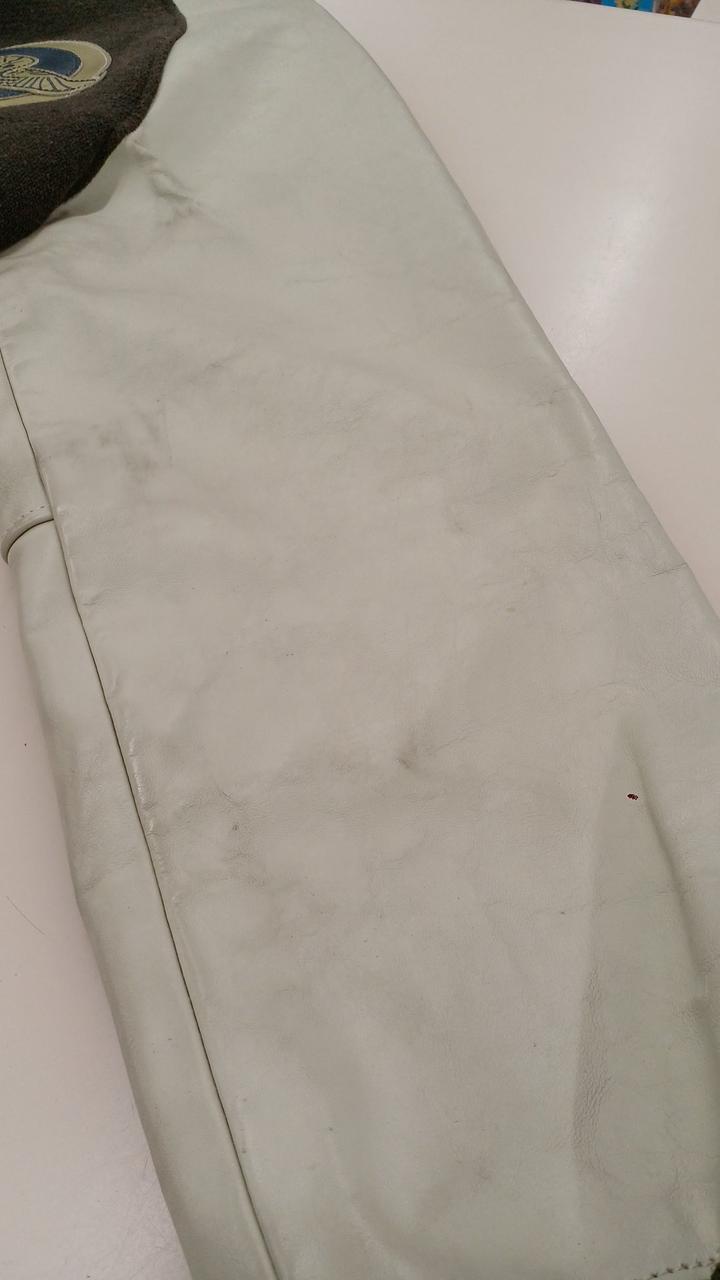 左袖