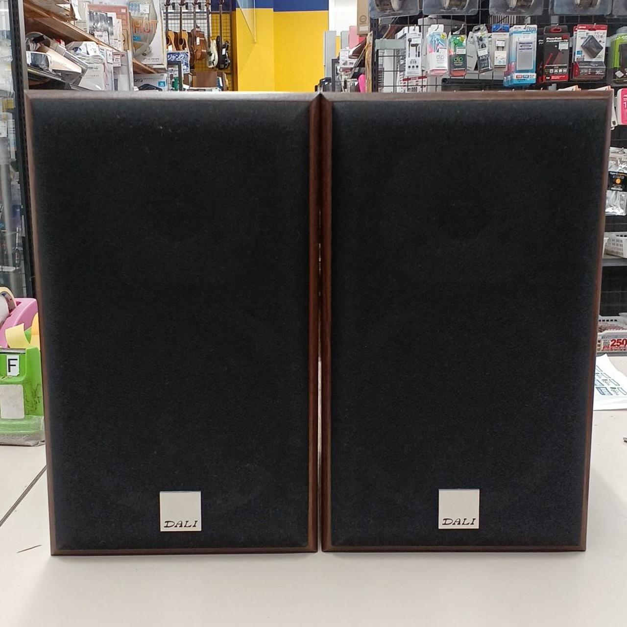 ダリ(DALI)|SPEKTOR2 ウォルナット|【ハードオフ公式通販】オフモール