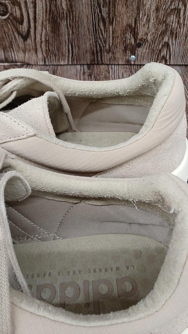 履き口毛羽立ちあり