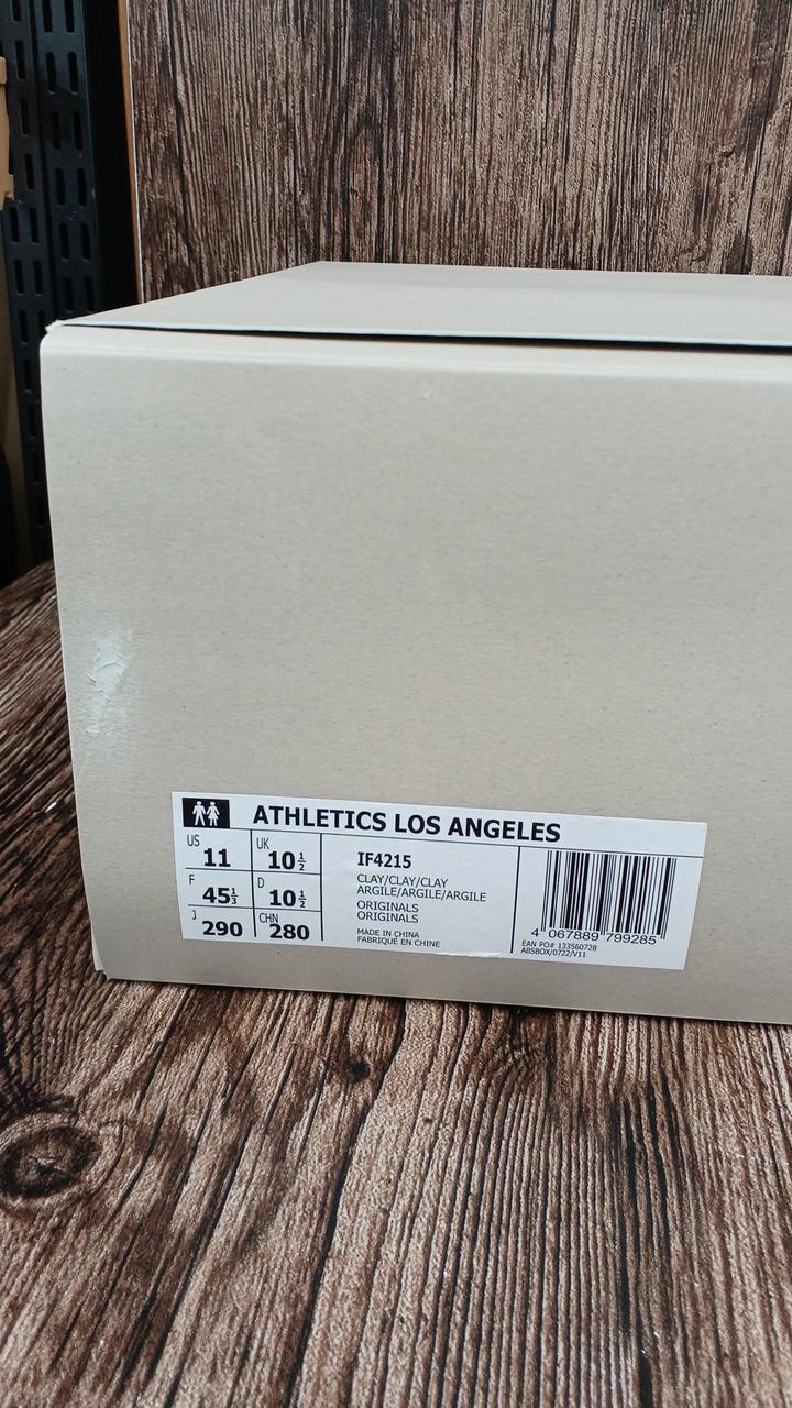 外箱ダメージあり