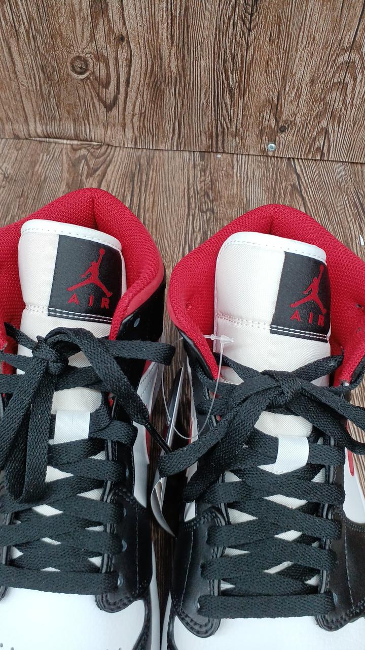 べろ部分黄色く変色