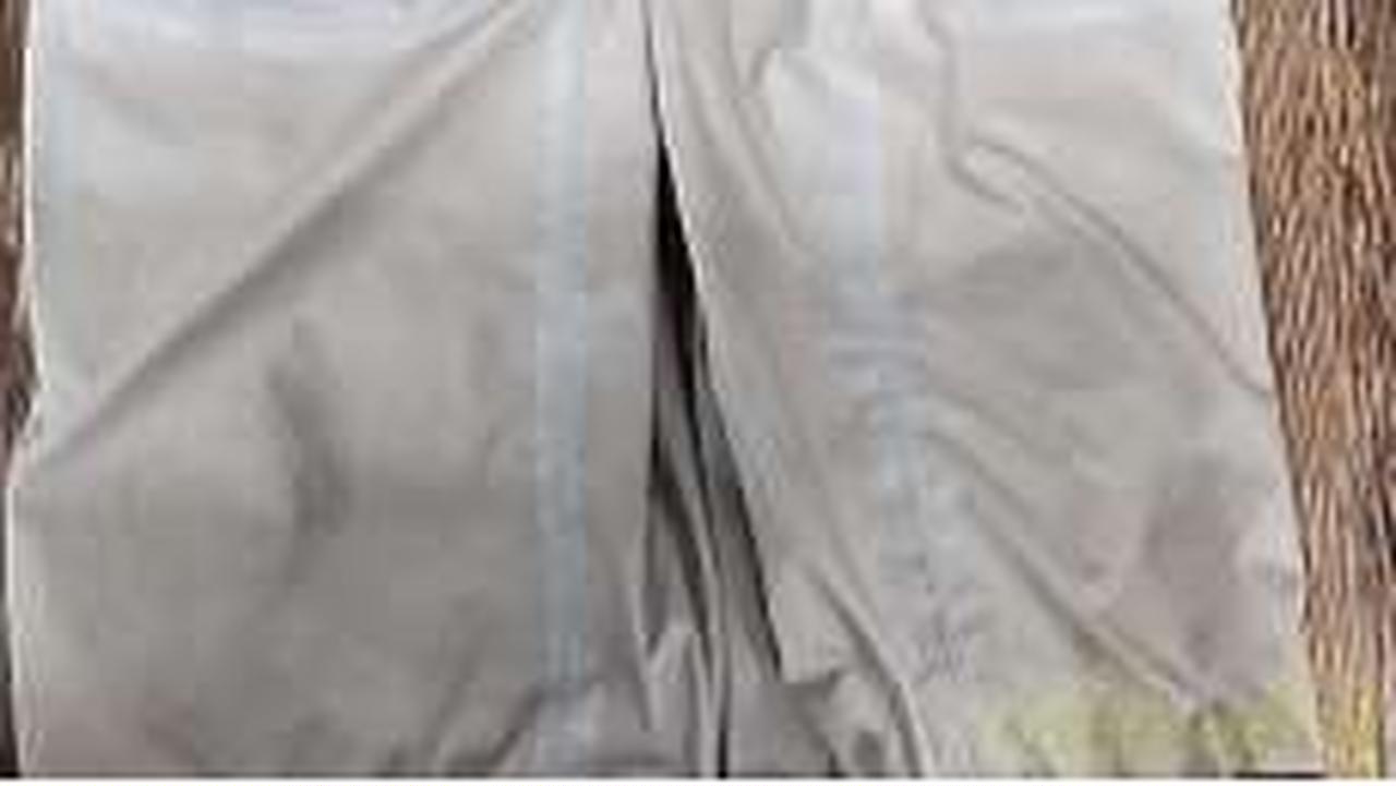 ズボン内側汚れ