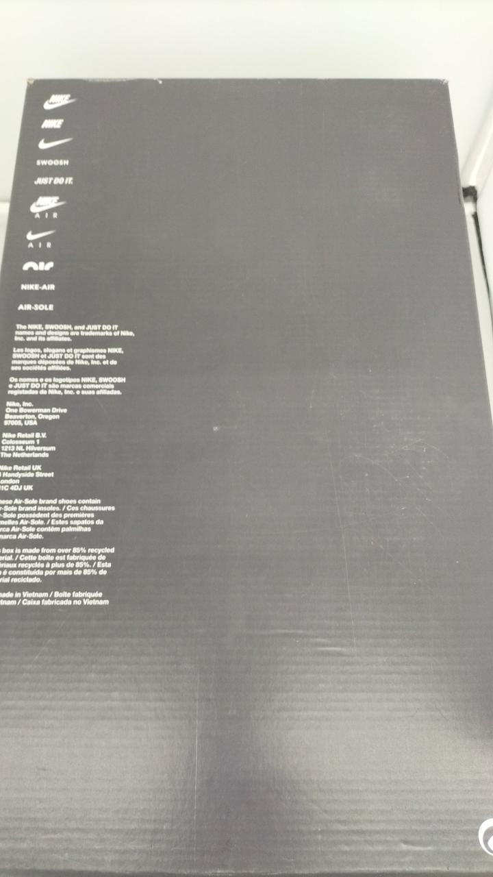 全体的にキズあり