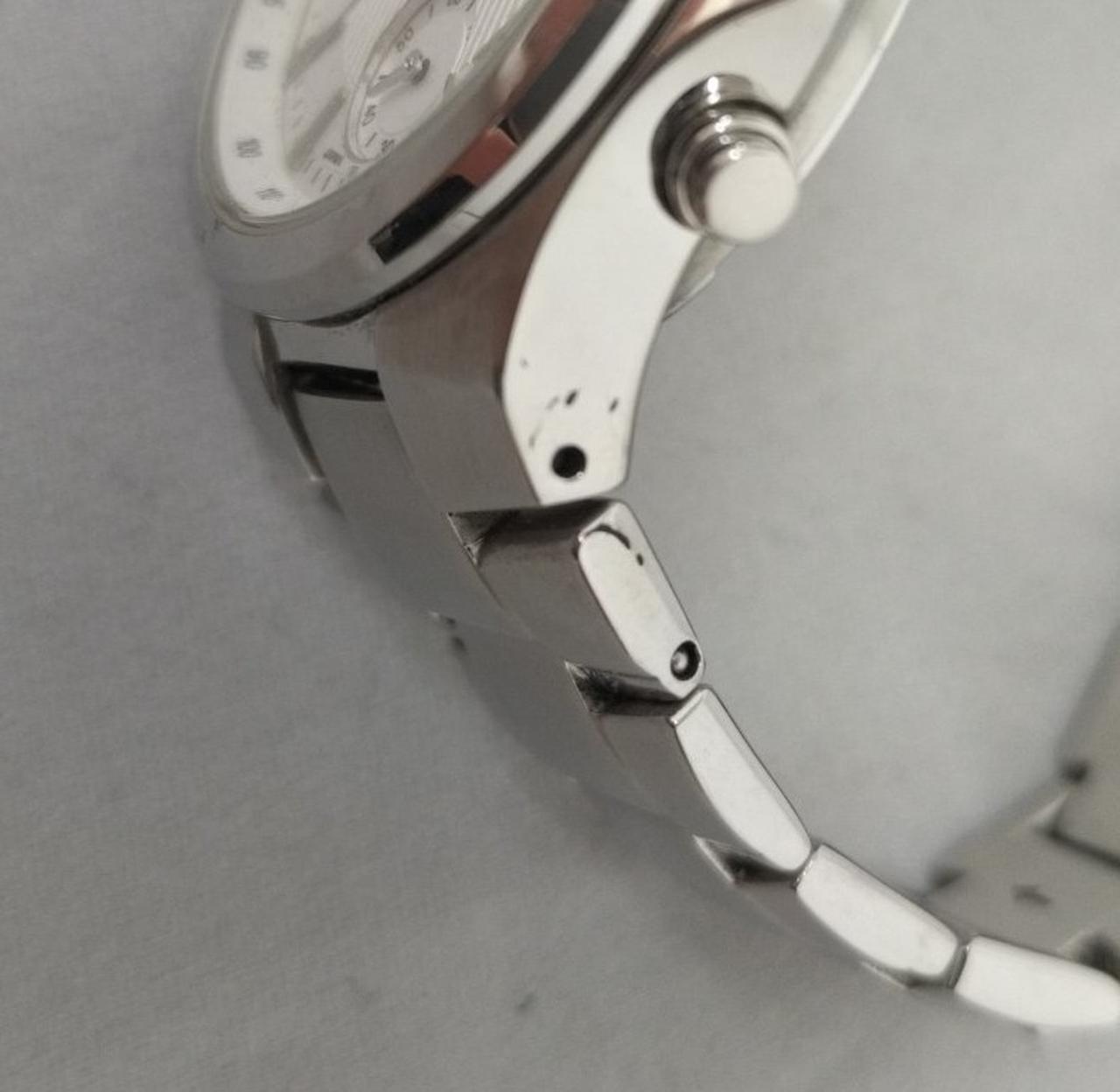 キズあります。