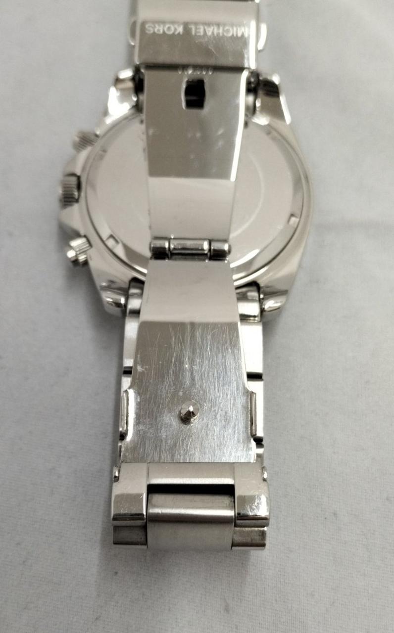 キズや擦れ等あります。