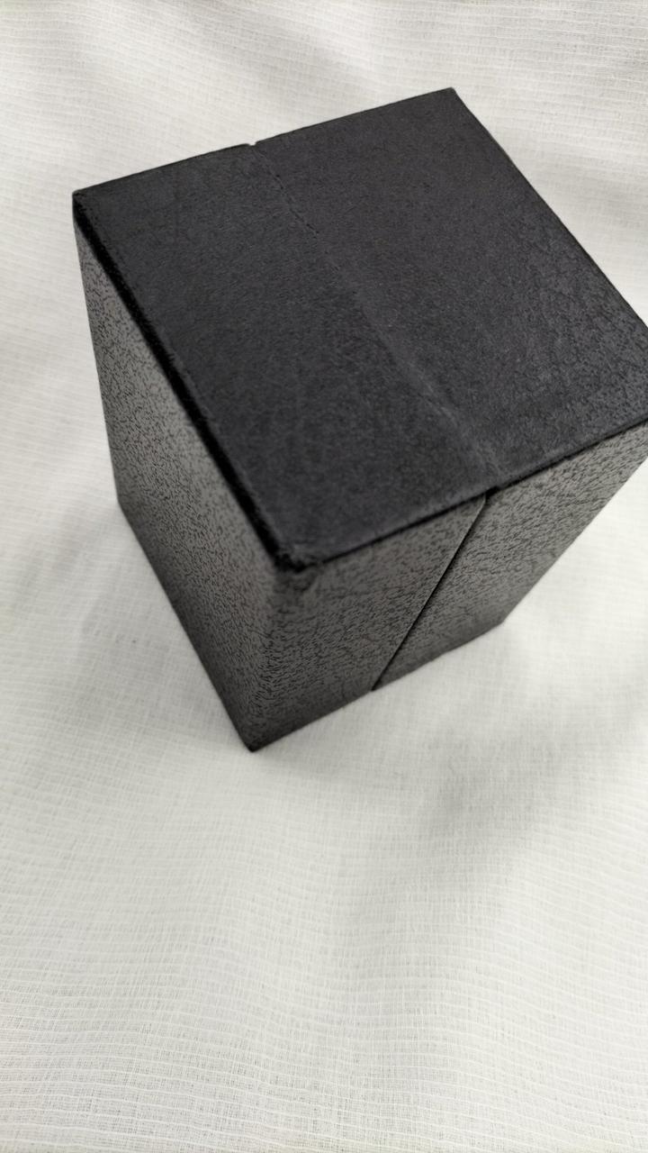 箱、角スレ有り