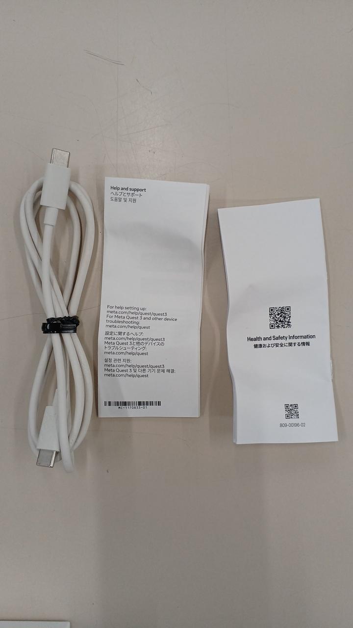 付属は写真の物のみとなります