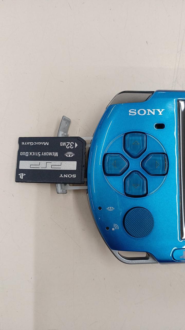 32MB メモリ－カード付き