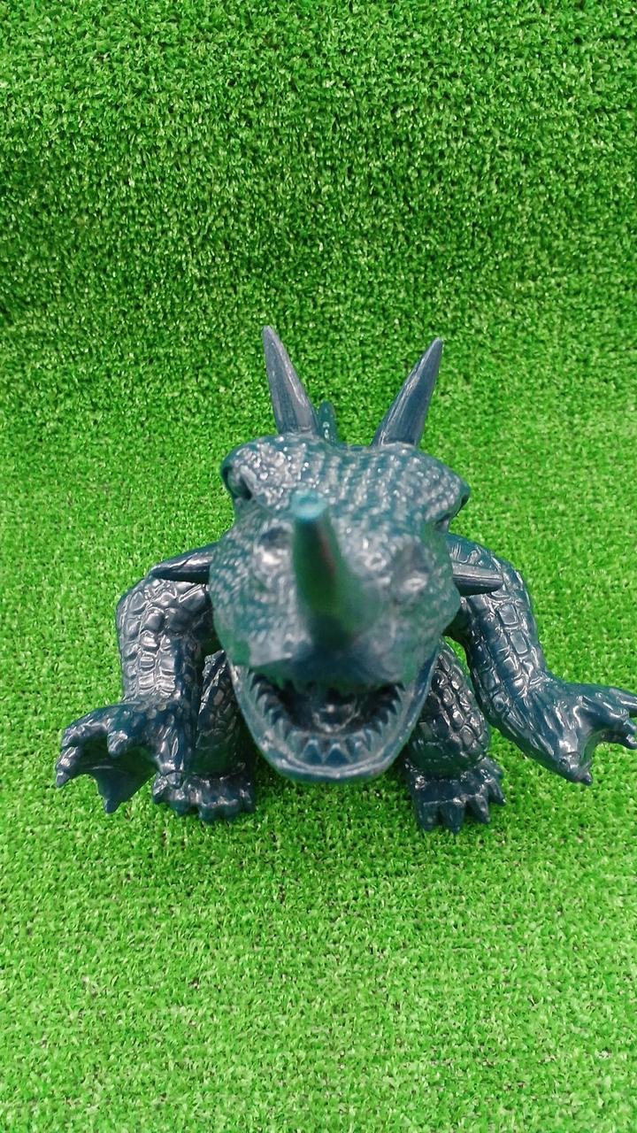 角の先端折れてます