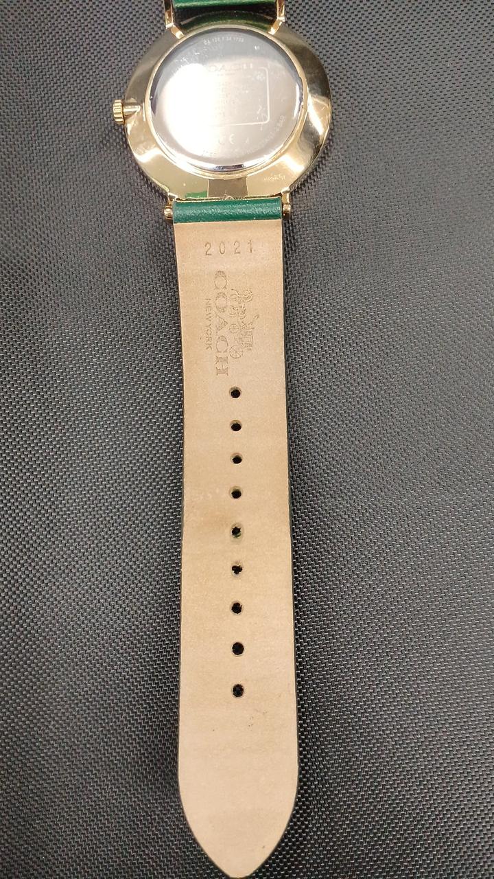 ベルト使用感あり