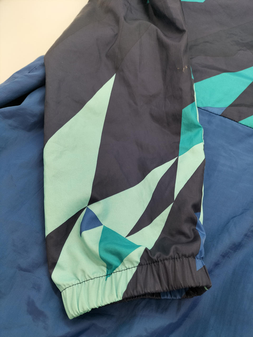 UMBRO - FC東京アンセムジャケット UMBRO|FC東京 2020 アンセムジャケット|HARDOFFオフモール