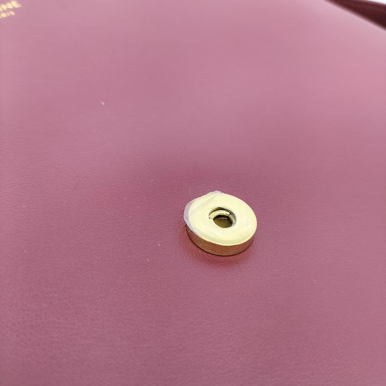 ビニールが付いたままの状態です。