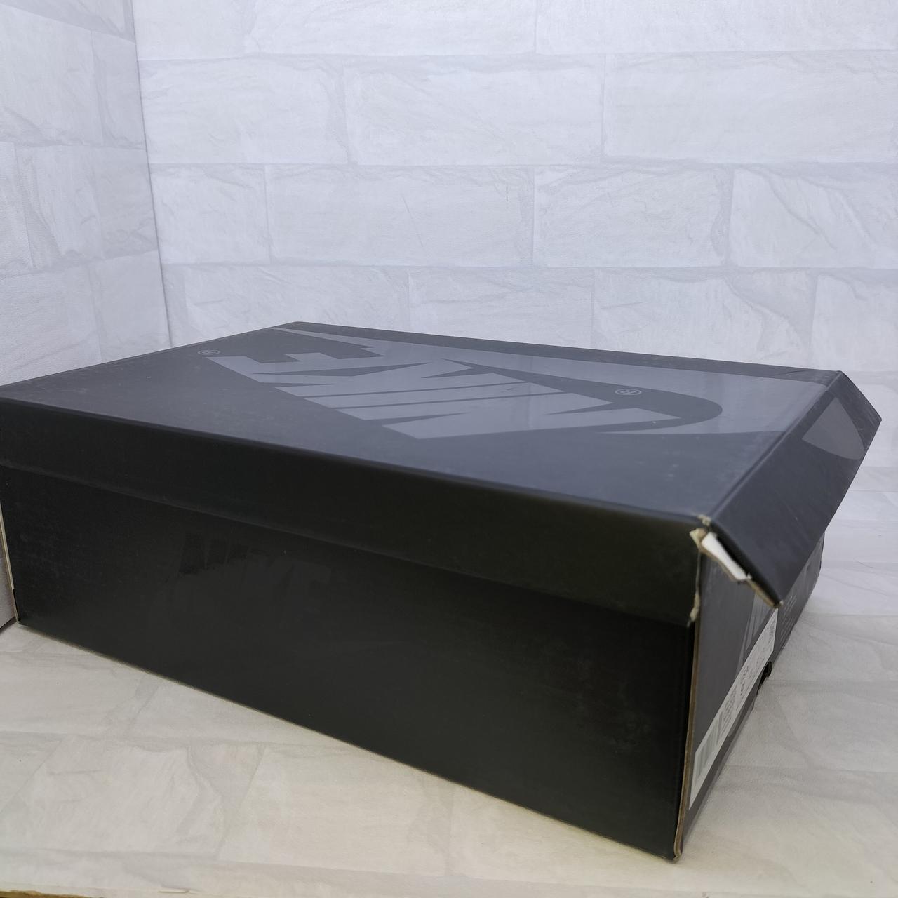 箱ダメージあり