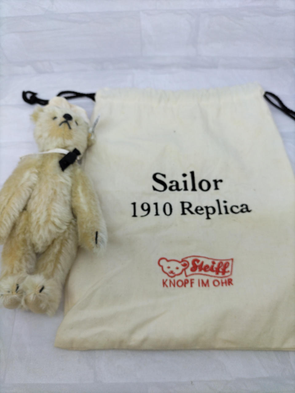 限定品 Steiff Sailor 1910 Replica  テディベア Teddy bear replica 1910, 35 cm, light brown - Steiff.com