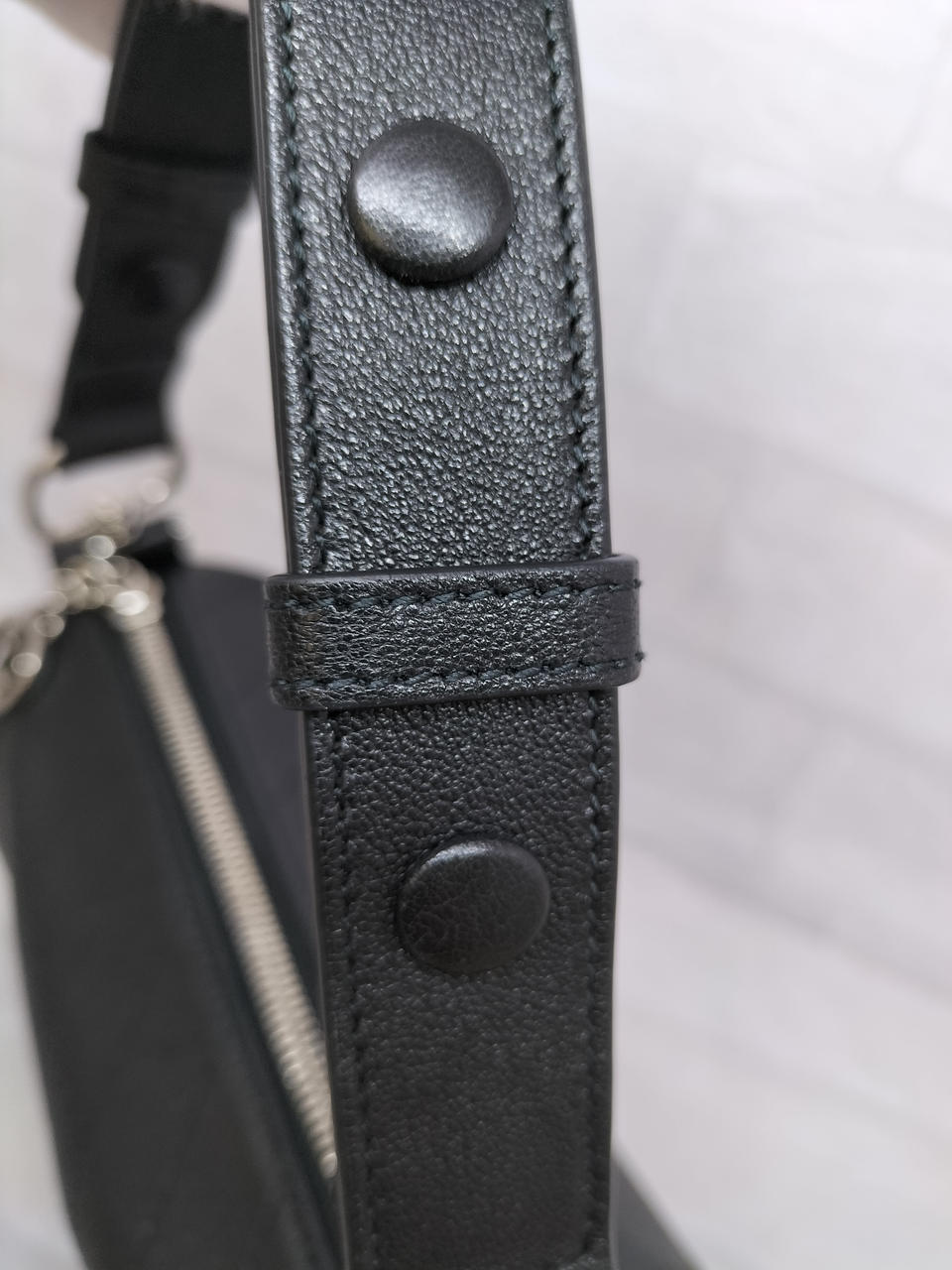 正規店買付【GUCCI】ブロンディ スモール ショルダーバッグ すぐ届く！GUCCI 〔グッチ ブロンディ〕ミニ ショルダーバッグ