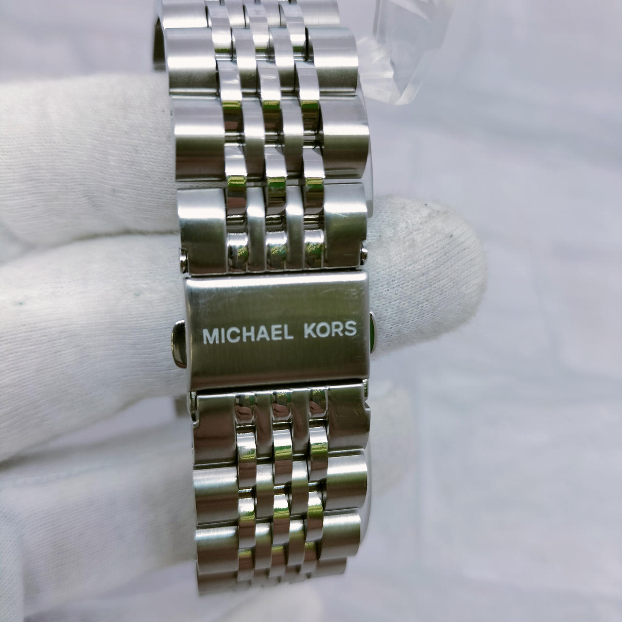 【値下げ】MICHAEL KORS 自動巻き時計 シルバー マイケルコース(MICHAEL KORS)|自動巻腕時計|HARDOFFオフモール