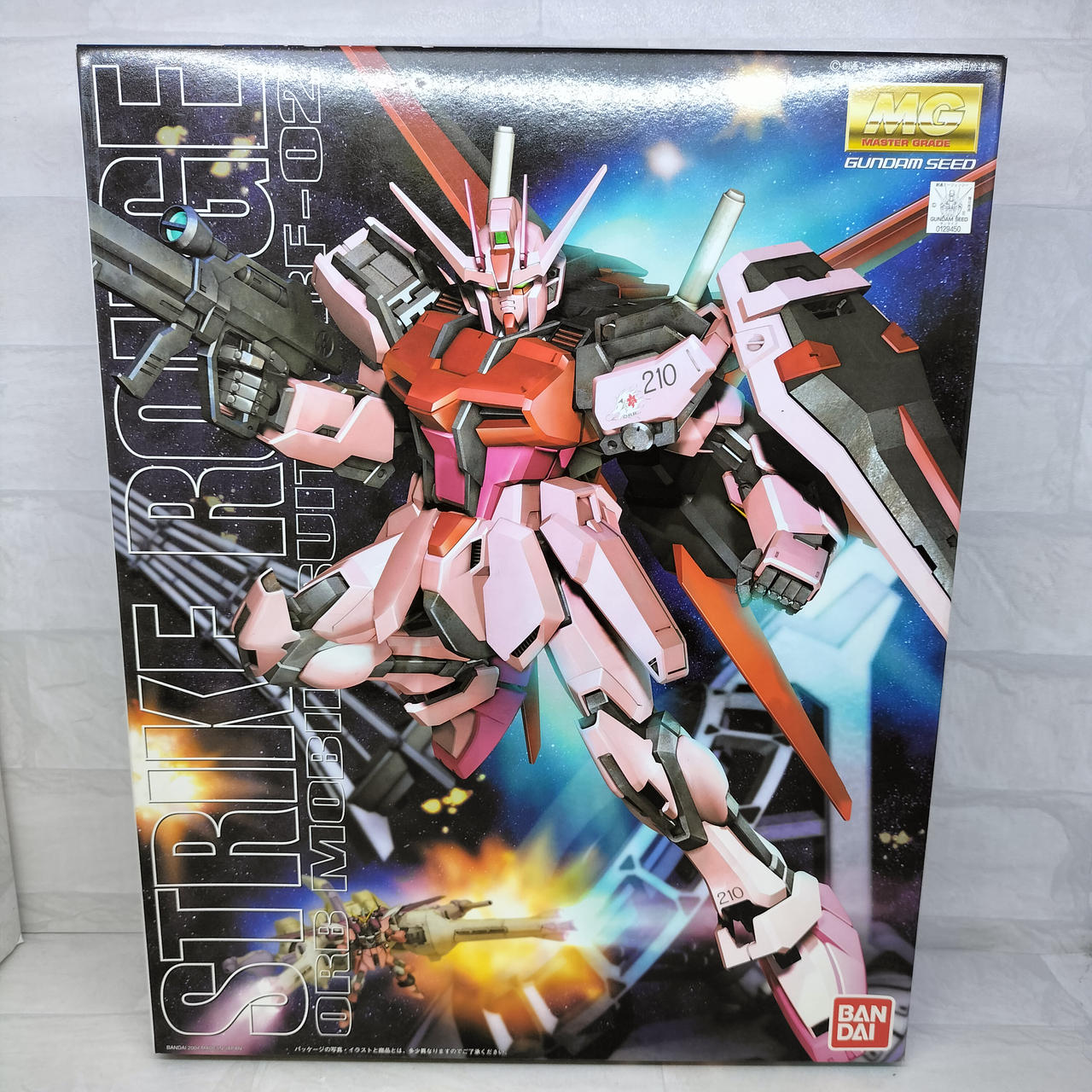 バンダイ(BANDAI)|MG 1/100 MBF-02 ストライクルージュプラモデル