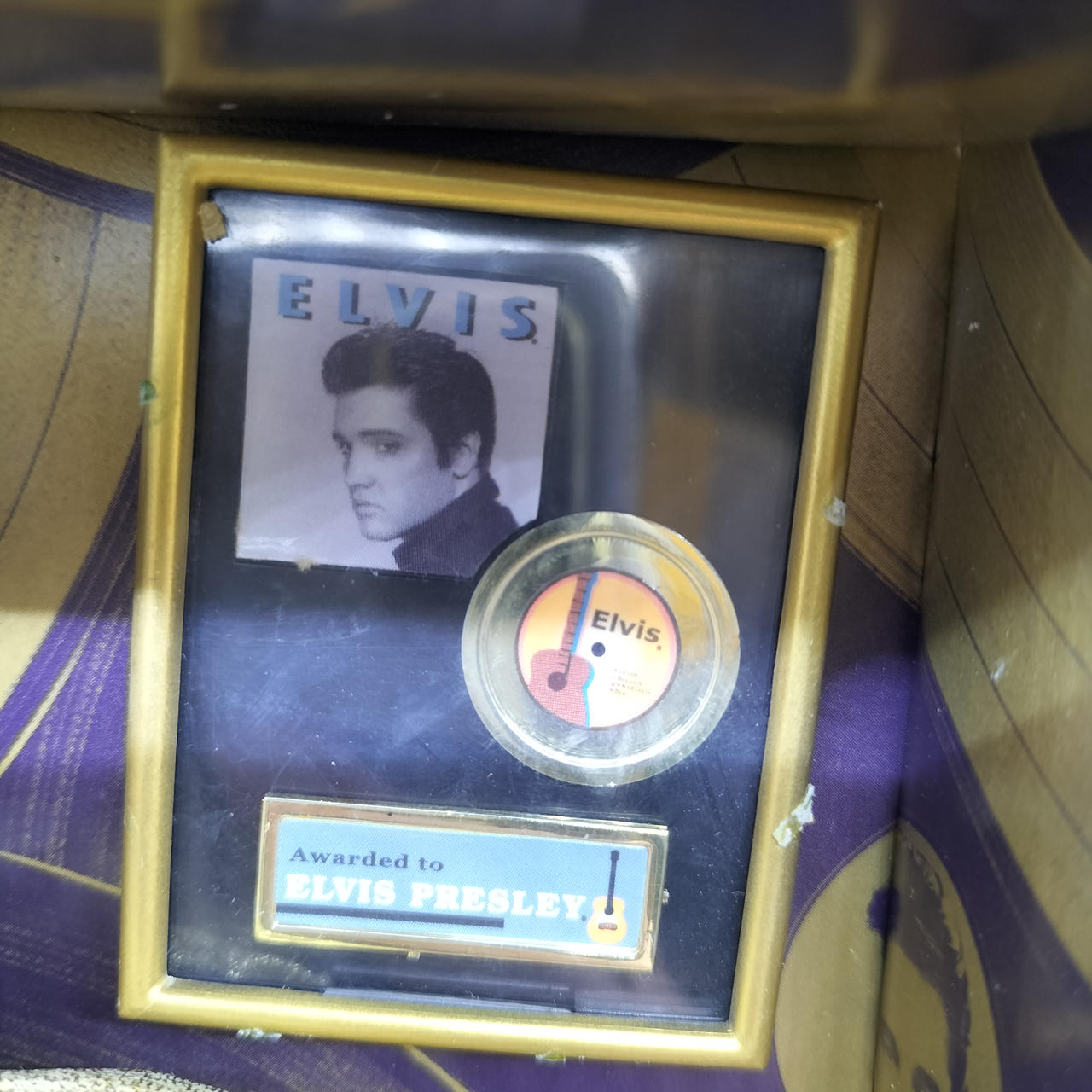 マステで固定してます。