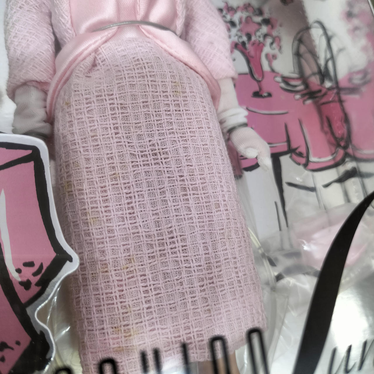 経年によるシミあり