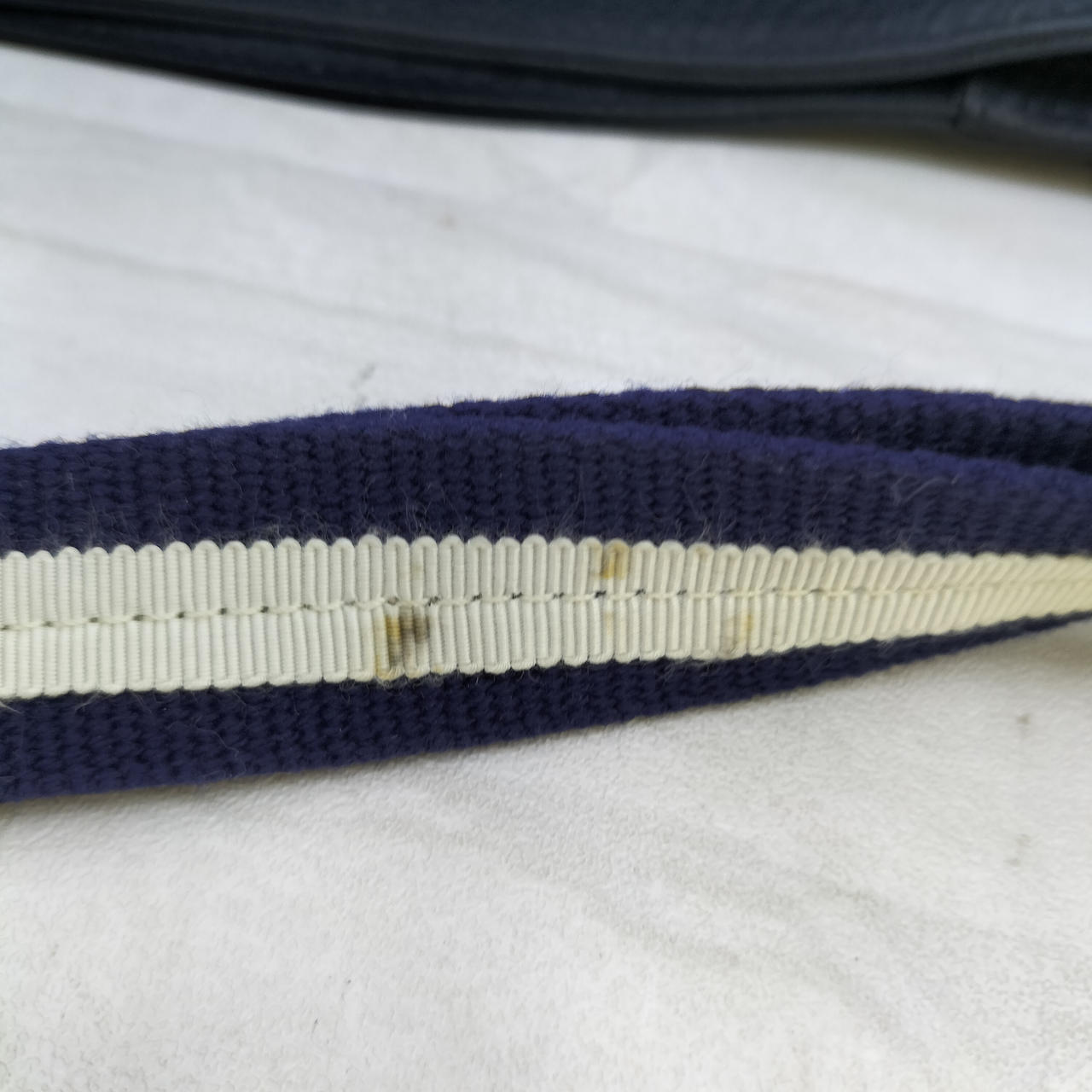 ショルダー汚れあり