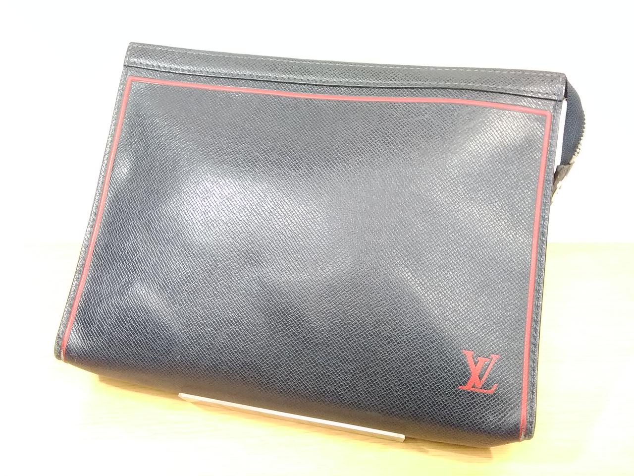 LOUIS VUITTON 型番：M63394 ポシェットヴィワヤージMM