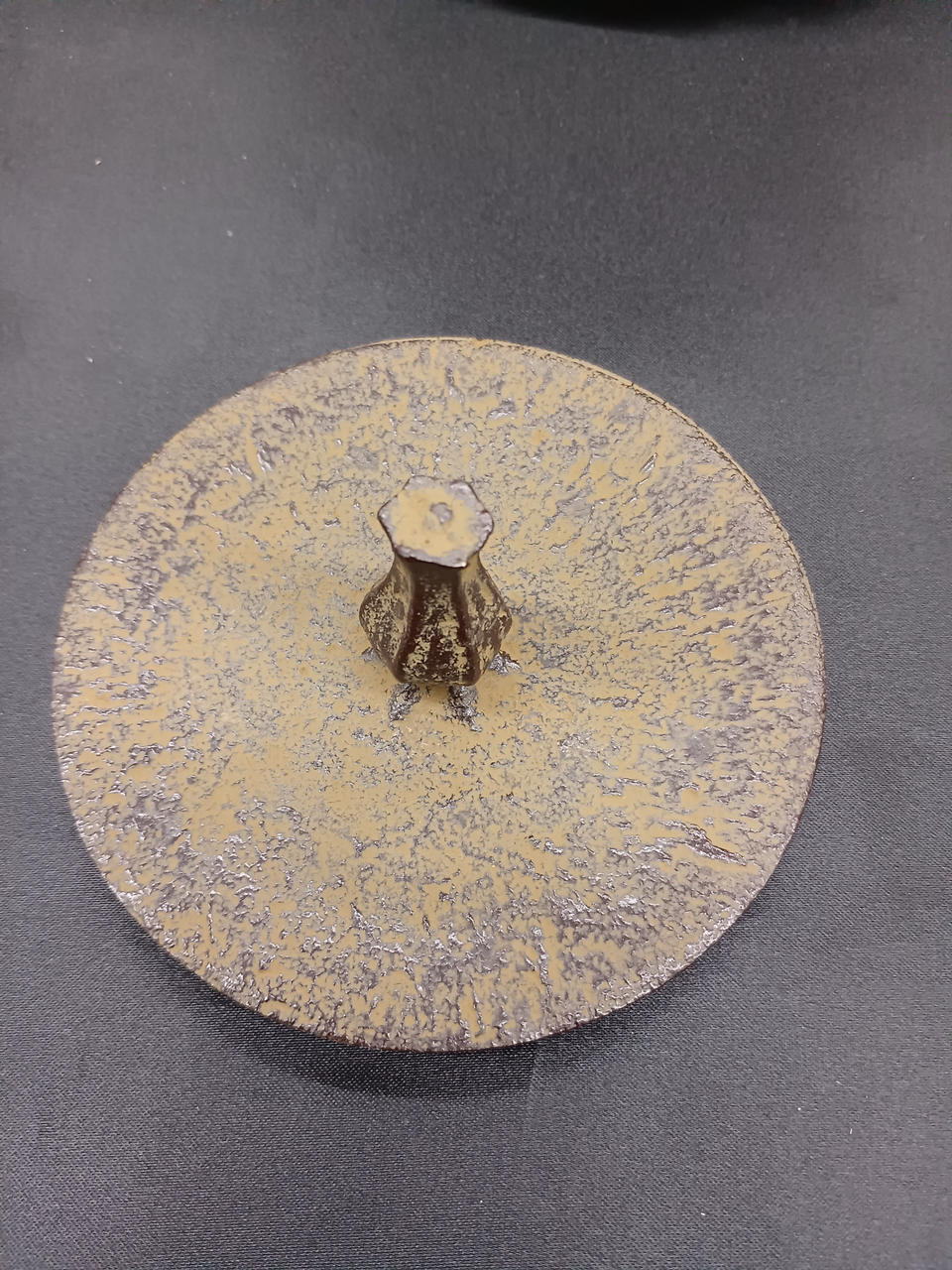 南部鉄器 型番:鉄瓶 新丸形松 南部鉄瓶 南部鉄器 型番:鉄瓶 新丸形松 南部鉄瓶
