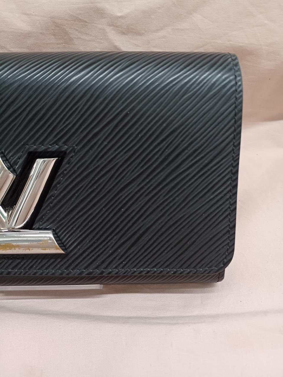 Louis Vuitton ポルトフォイユ・ツイスト LOUIS VUITTON ルイヴィトン ポルトフォイユ ツイスト 長財布 – Trip