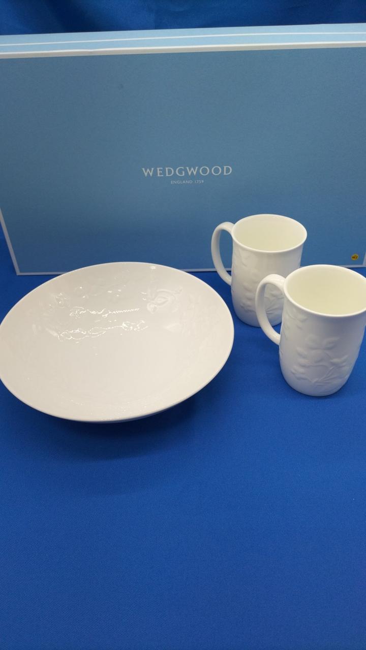 WEDGWOOD|ワイルドストロベリーホワイトマグカップセット