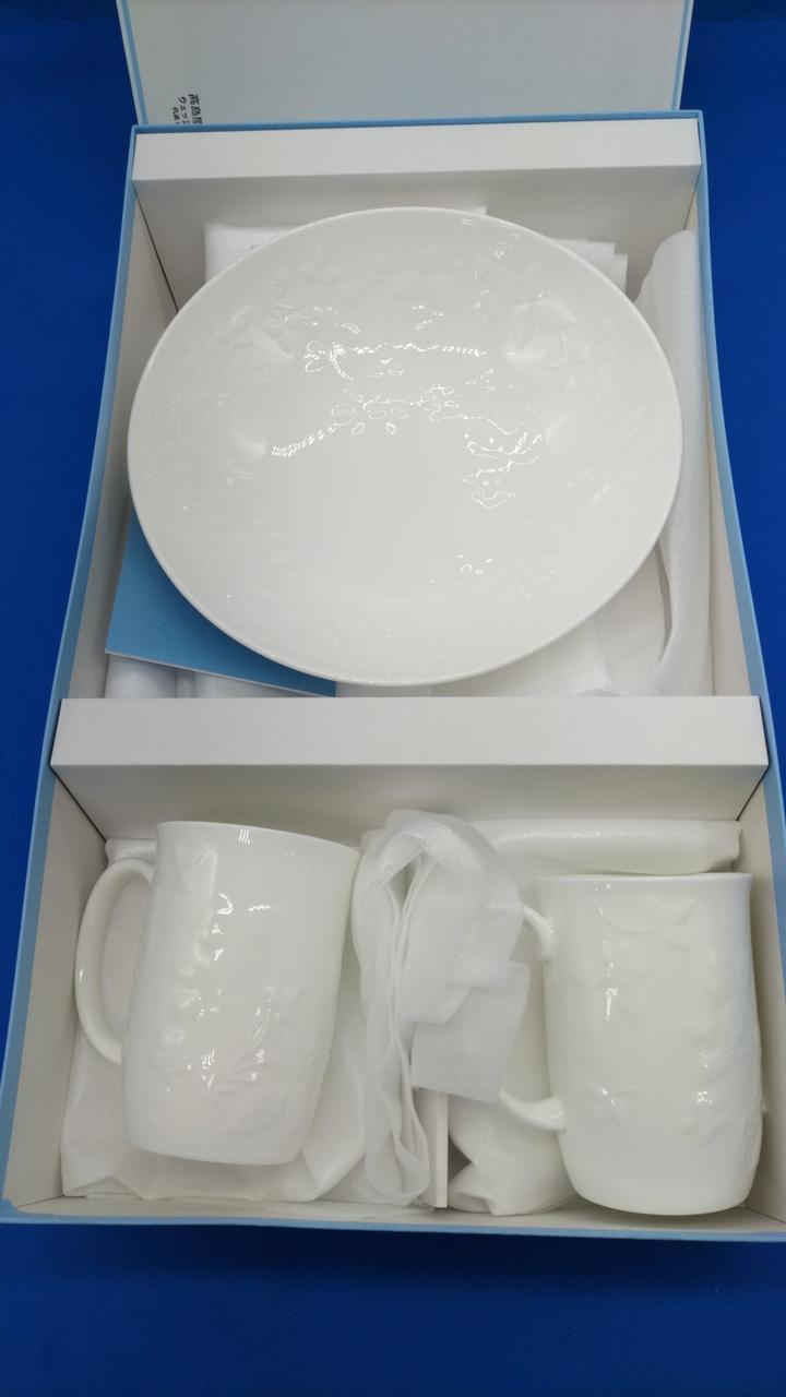 WEDGWOOD|ワイルドストロベリーホワイトマグカップセット
