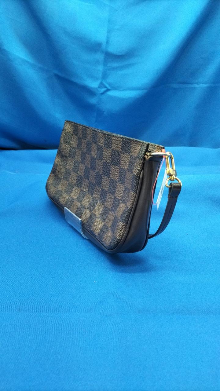 ルイヴィトン(LOUIS VUITTON)|ダミエポシェットアクセソワール