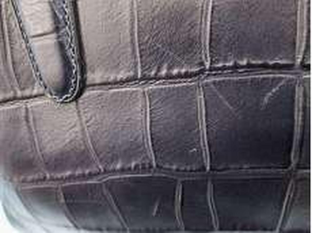 表面に多少キズあり