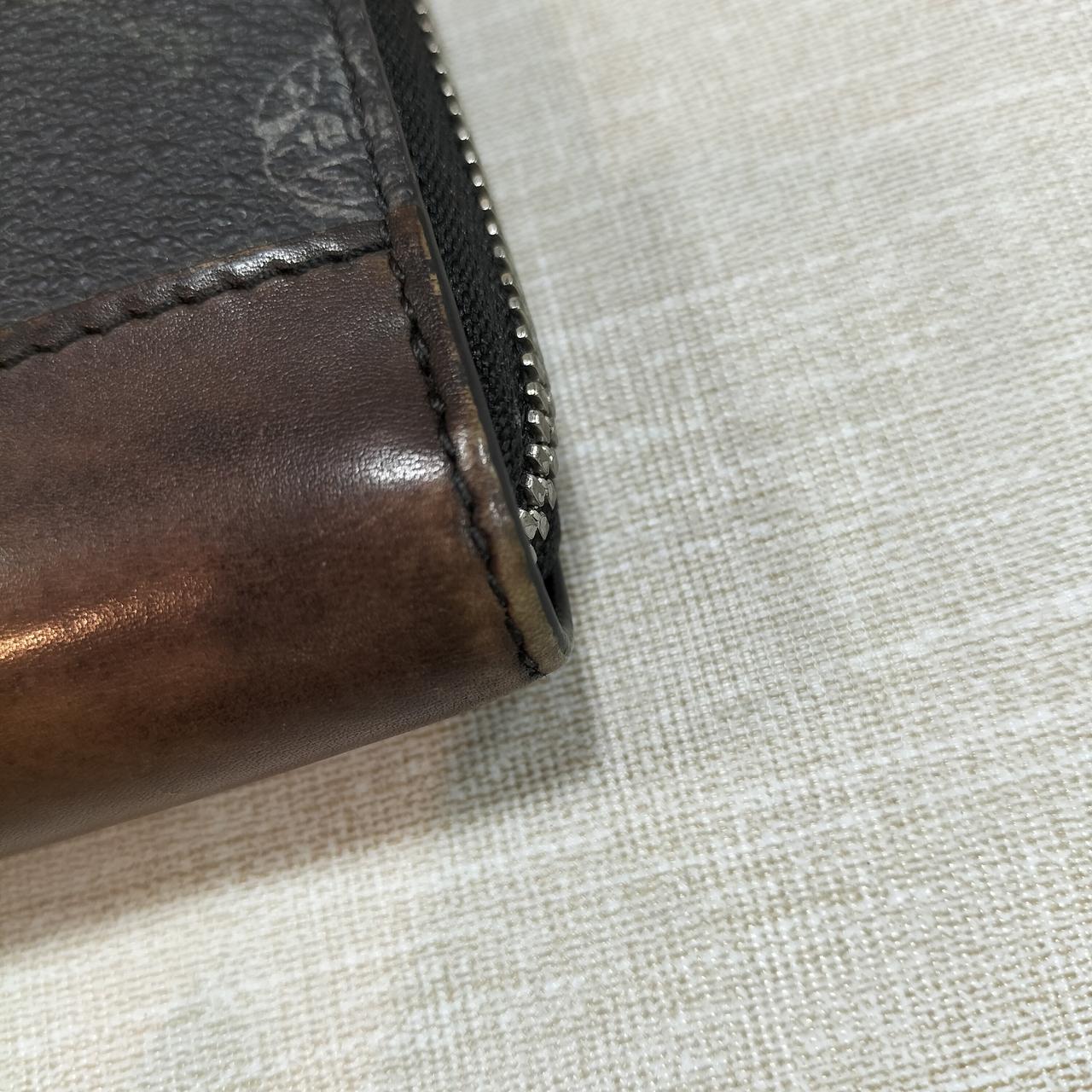 擦れがあります