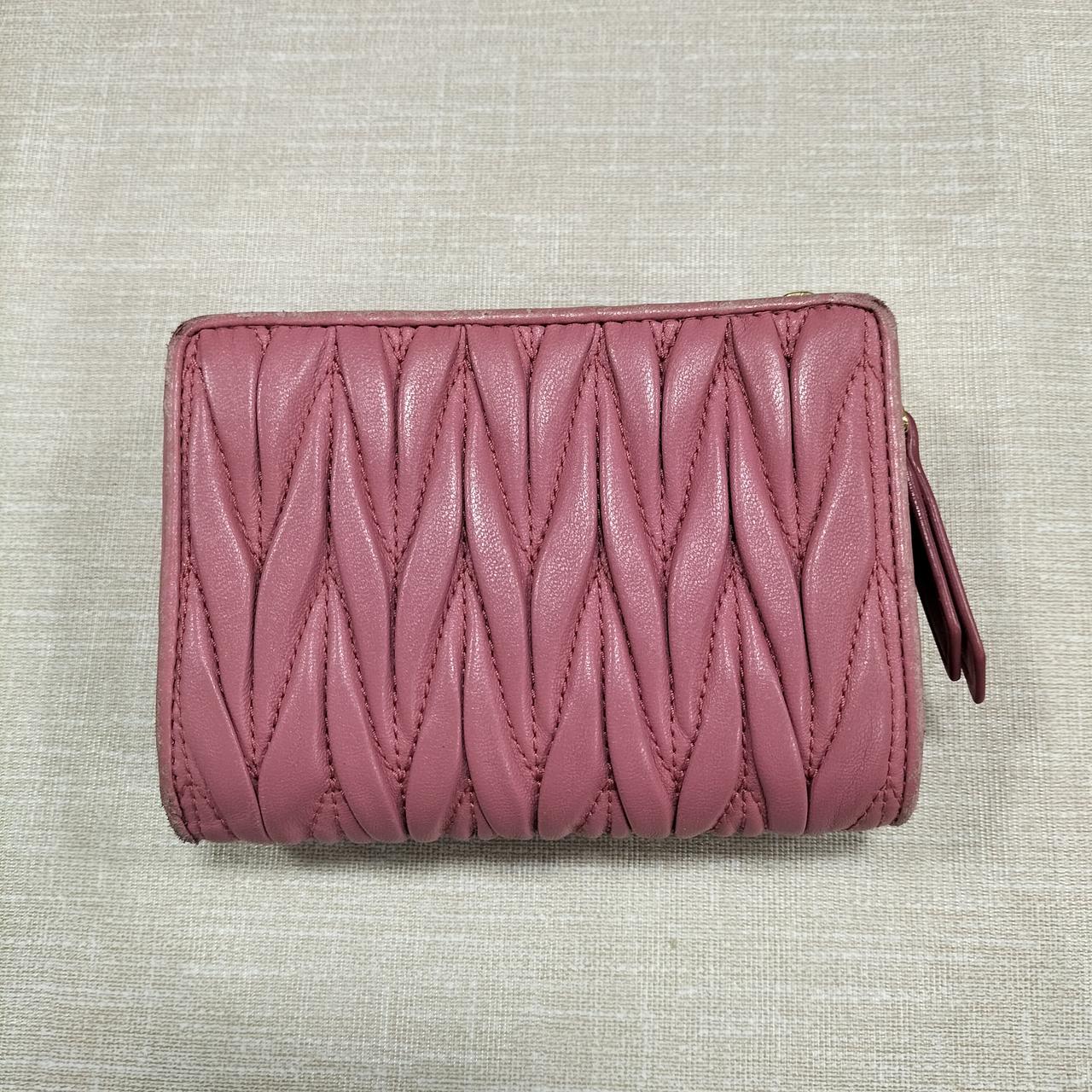 ミュウミュウ(MIUMIU)|折りたたみ財布|HARDOFFオフモール