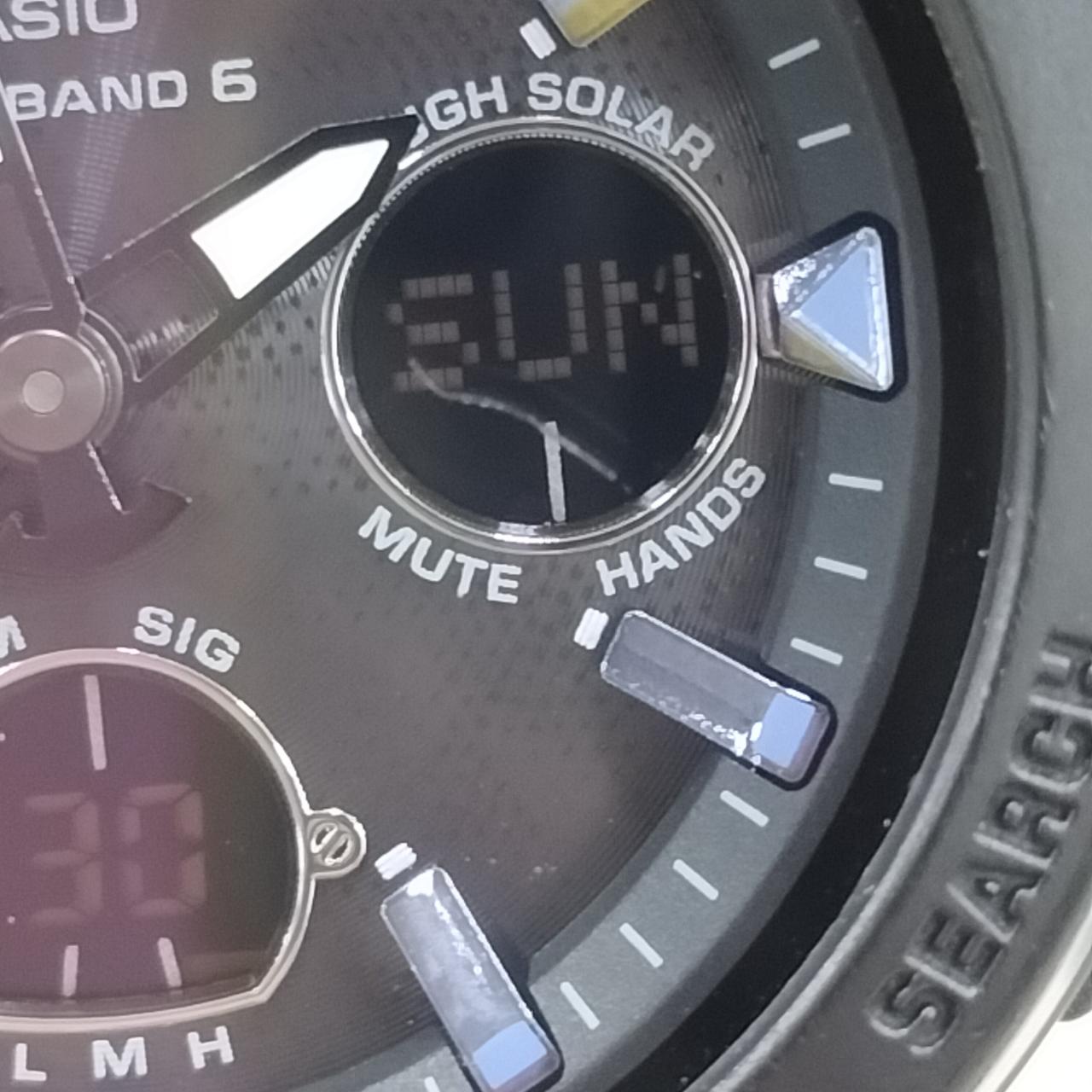 ガラス面少し傷あります