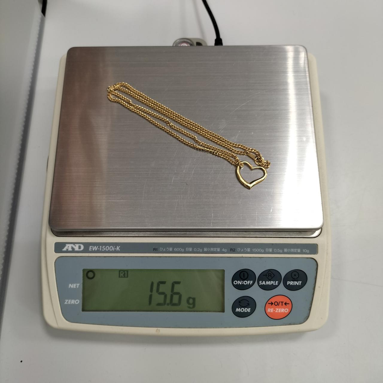 重量約15.6g
