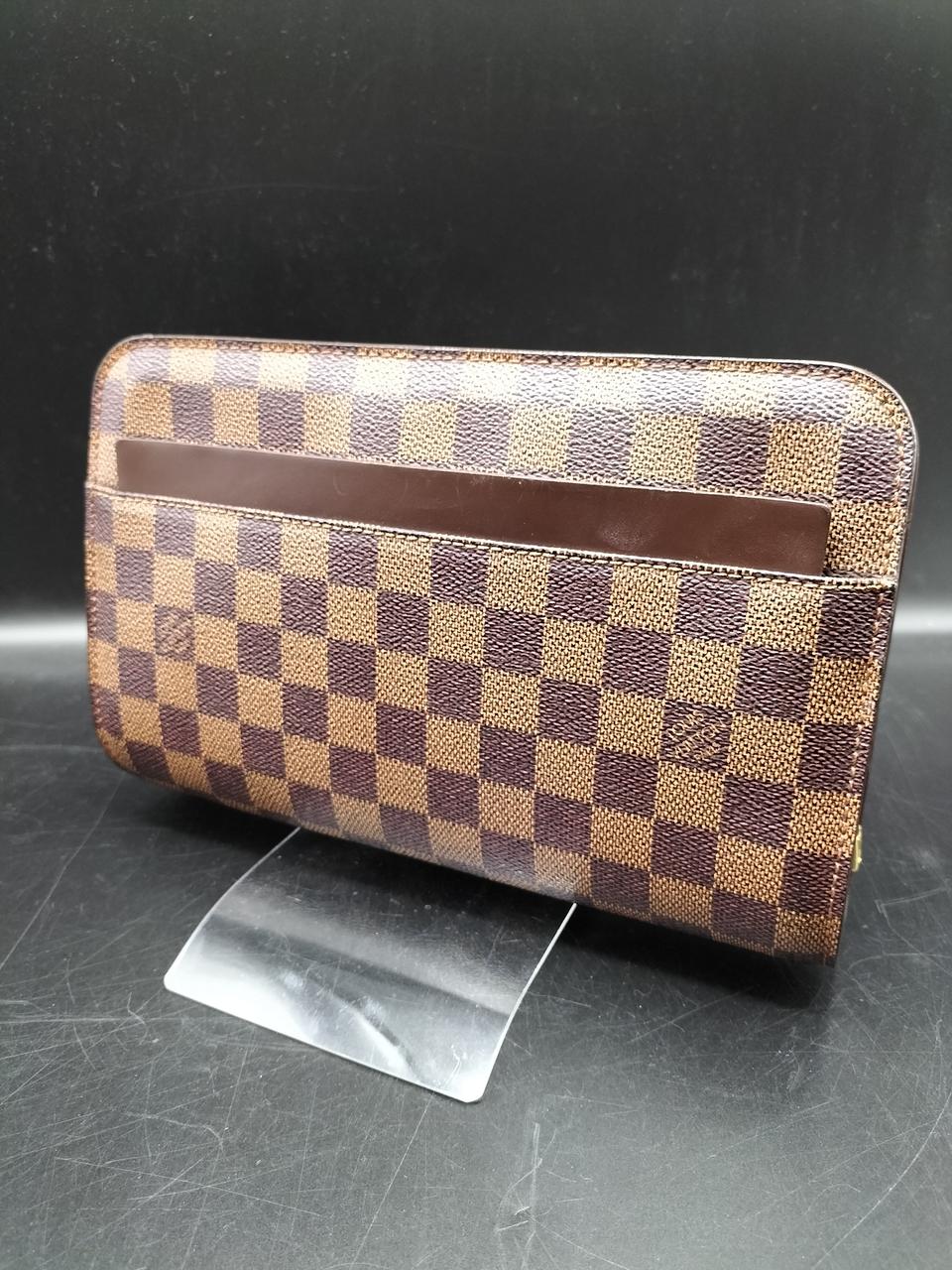 中にあんこを詰めて撮影しています