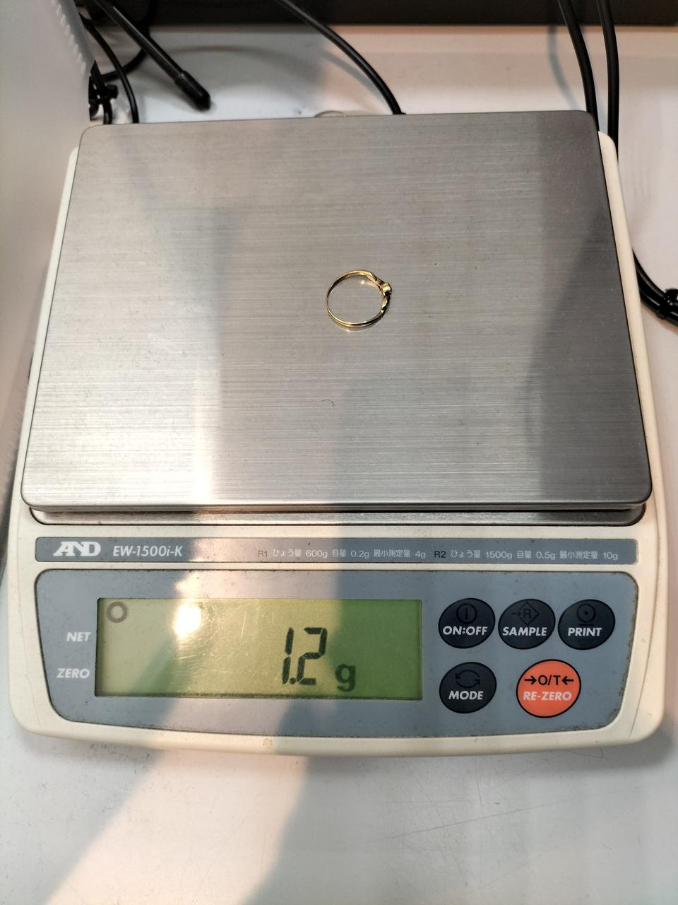 0.2gずつ計測するため正確には1.1g