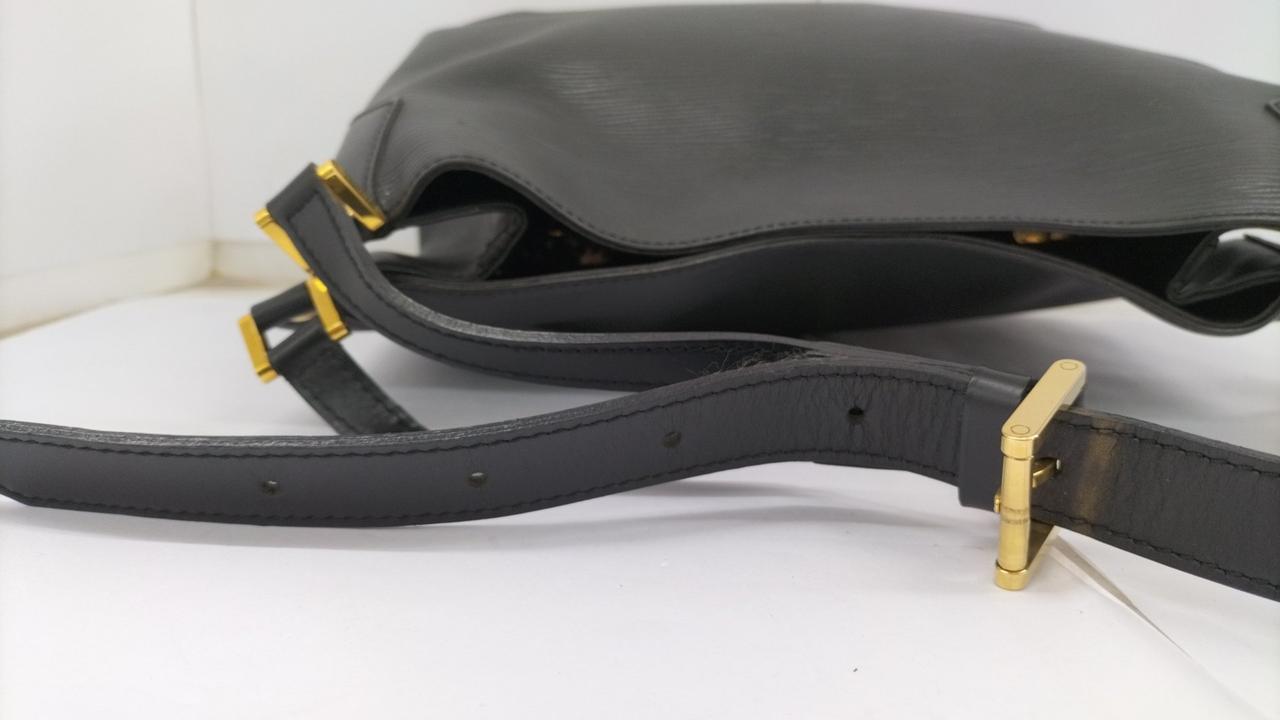 ベルト変色有り