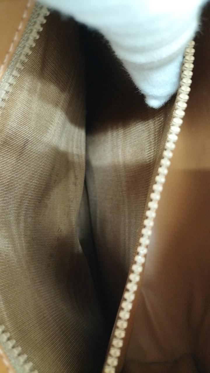 内側ポケット　中