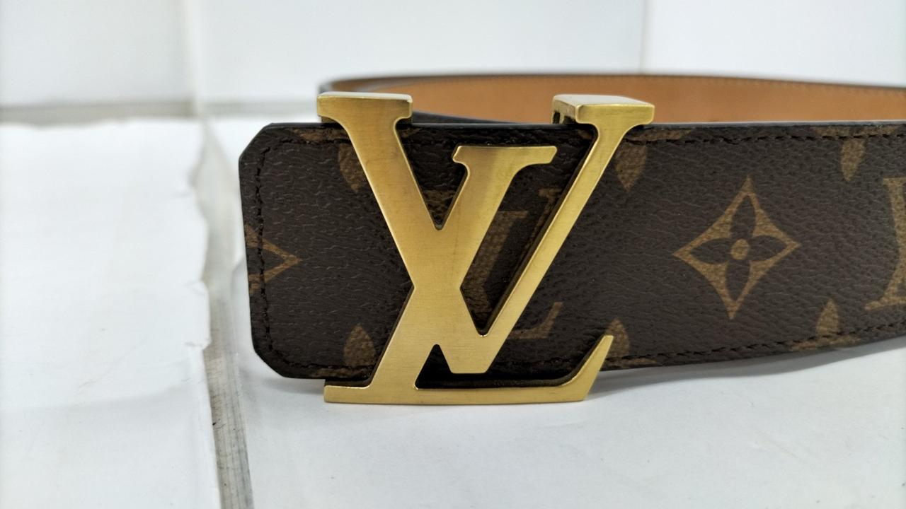 細かいキズ有り