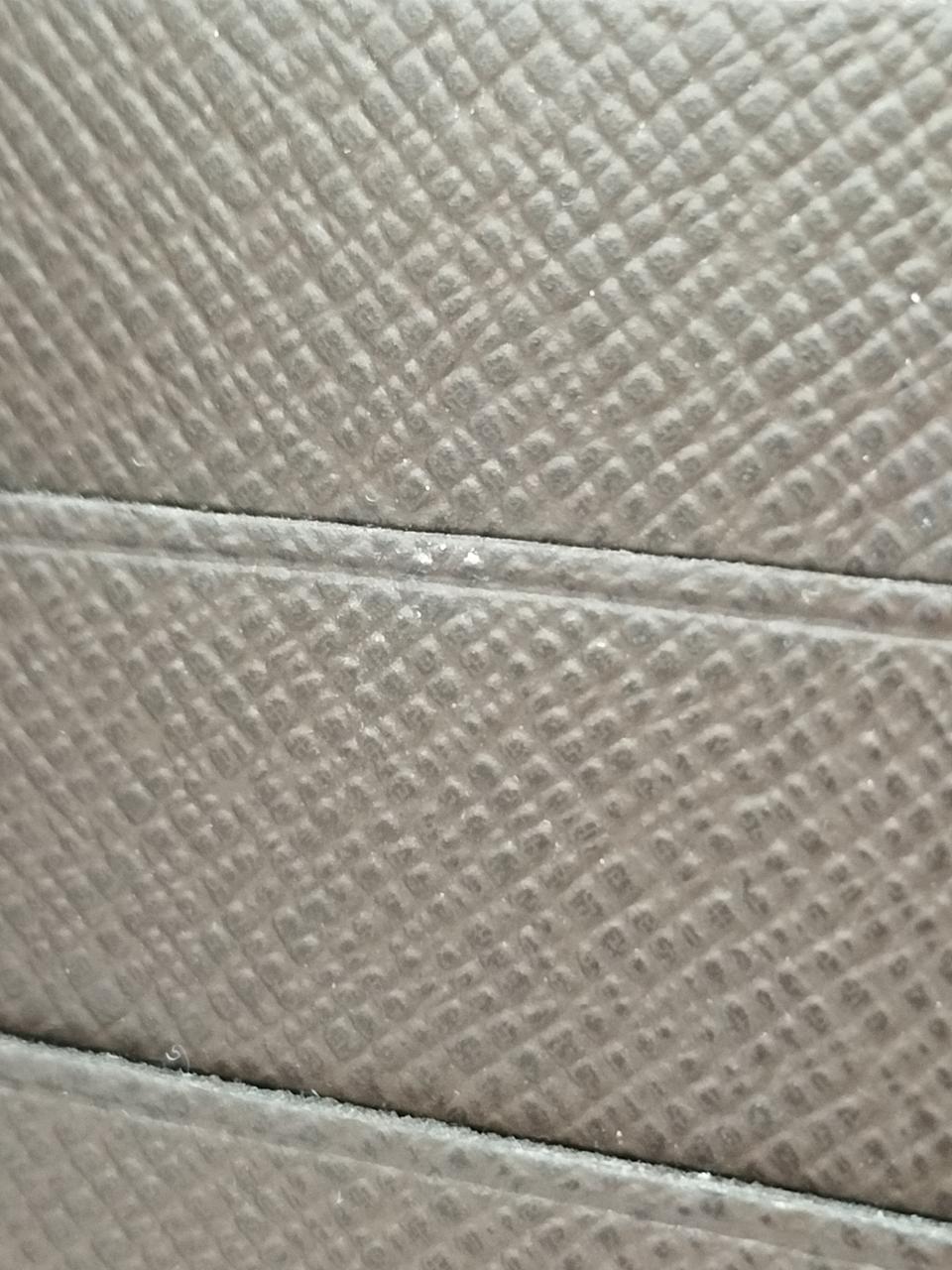 小さなキズ有り