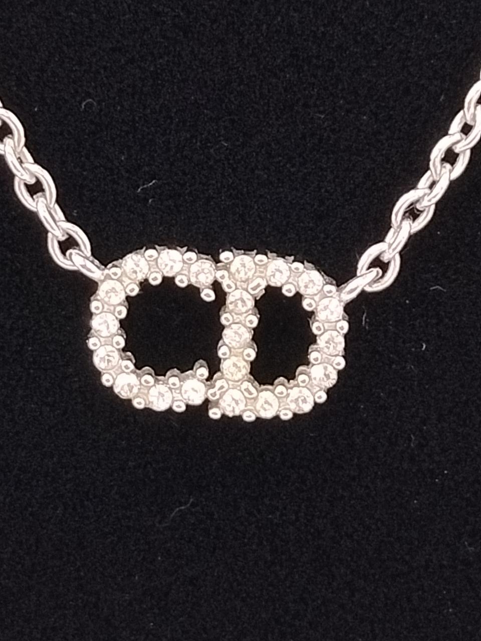美品❗Christian Dior ラリアット ロングネックレス❤ Christian Dior クリスチャンディオール ラリアットネックレス