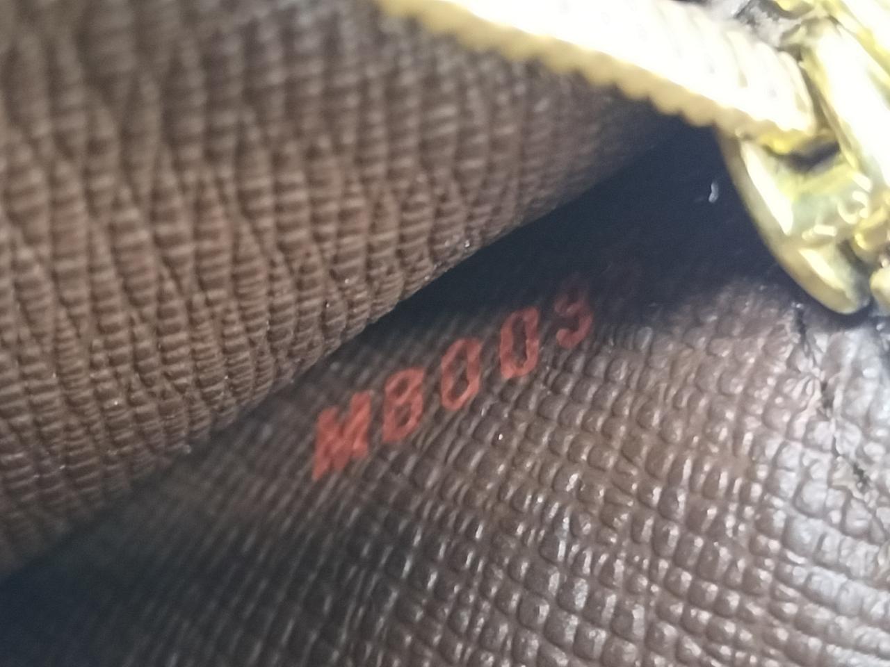 シリアルナンバー