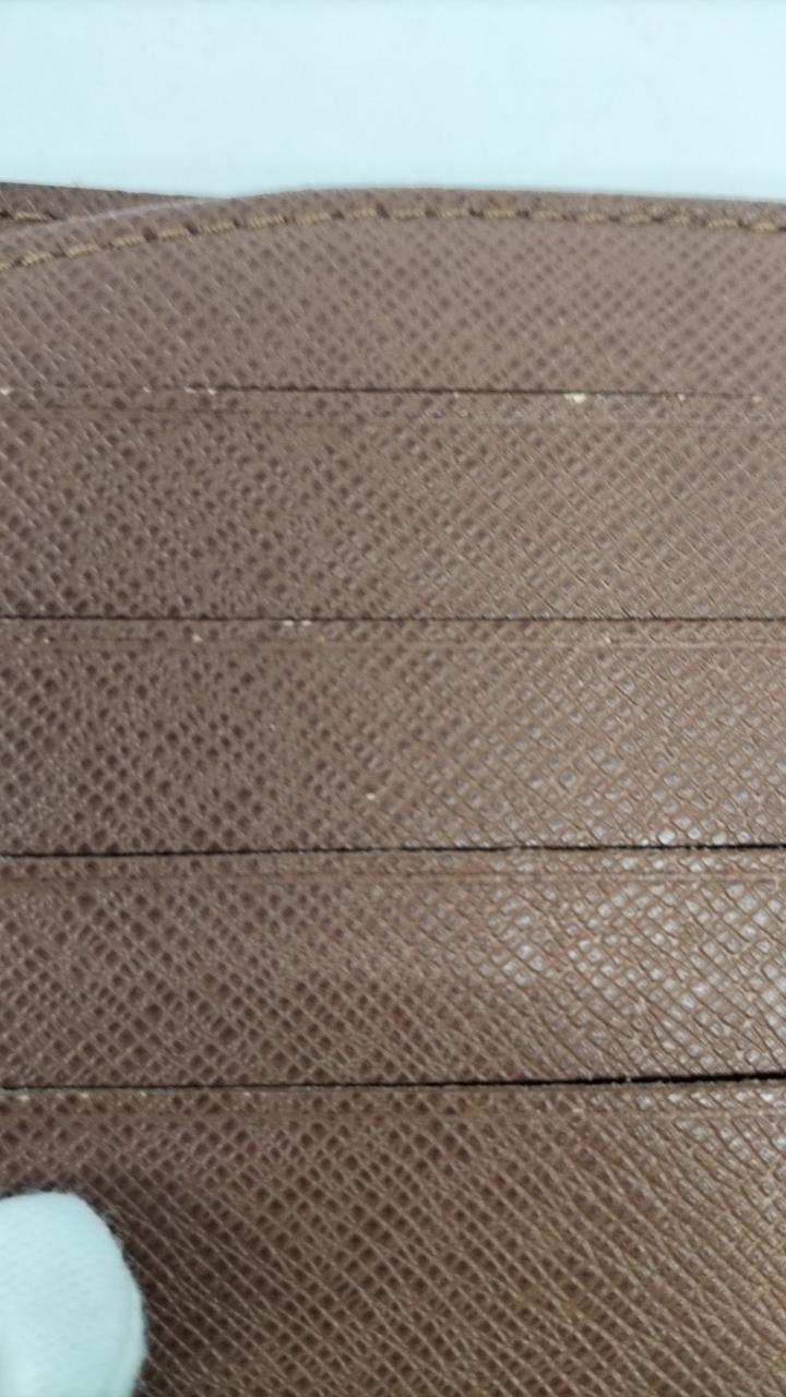 小さいキズ有り