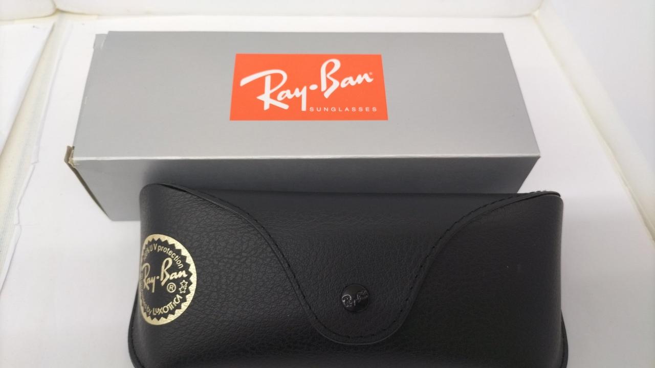 箱　ケース有り